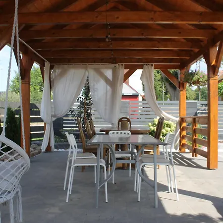 Baza Gospodarstwo agroturystyczne *